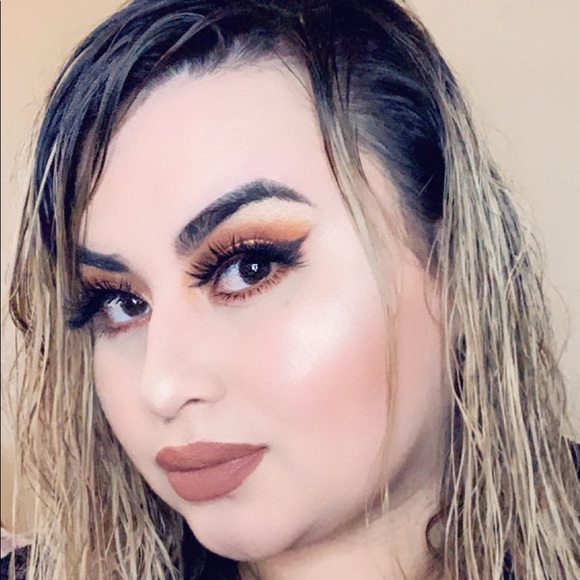 prettyassritza